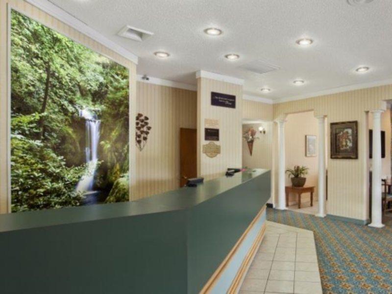 Comfort Inn River Ridge Эшвилл Экстерьер фото